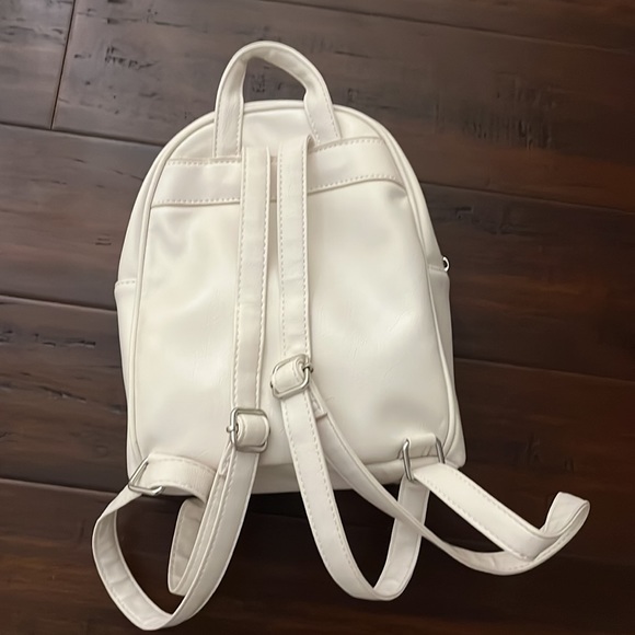 Unicorn Mini Backpack/Purse - Picture 3 of 4